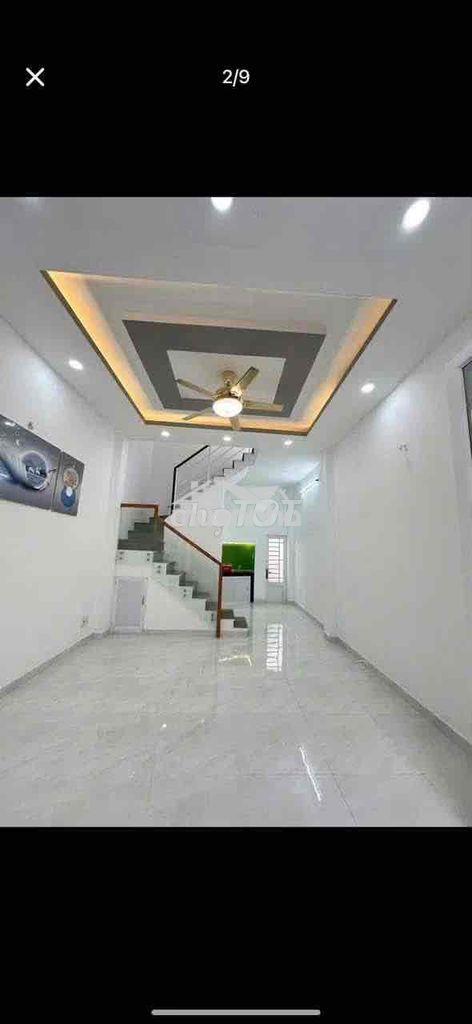 Nhà 4 tầng đúc btct 2 pn sổ hồng riêng 4,1 x 7,5 kv p3q8 4,28tỷ - 2