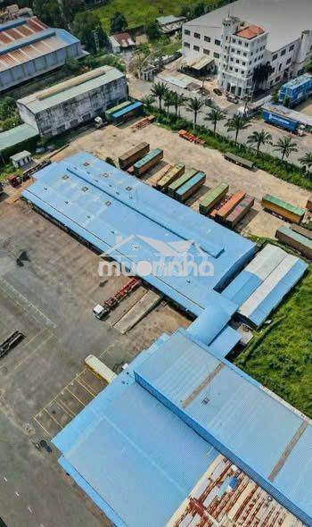 Cho thuê kho xưởng siêu vip 2000m2 mặt tiền quốc lộ 1a,  thủ đức