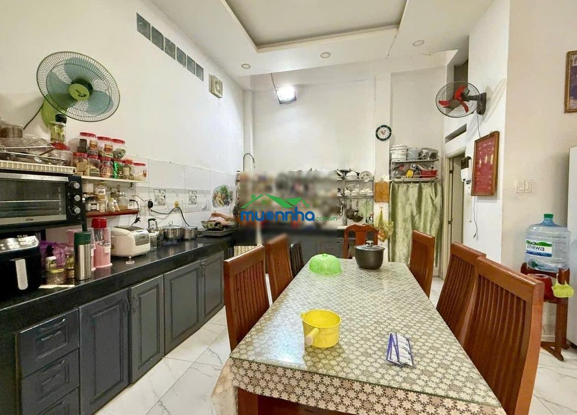 Chủ gấp lắm rồi, nhà 3 tầng, hẻm xe hơi, 1 sẹc quang trung, 93m2, ngang 6.6m, chỉ 7.9 tỷ - Ảnh 3