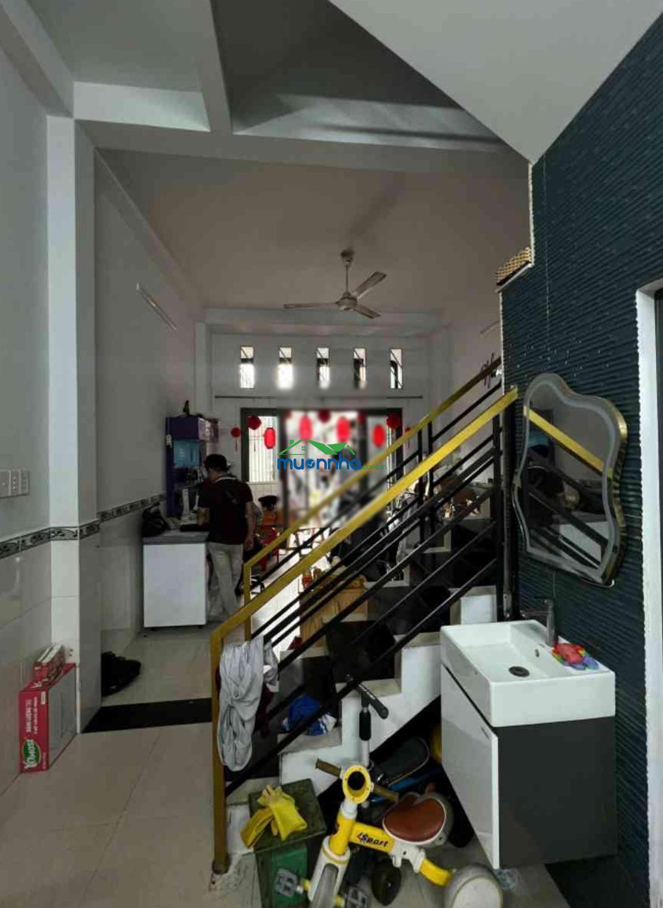 Nhà mới 3 tầng đúc vô ở liền, dương bá trạc q8 cách mặt tiền 50m, sổ hồng riêng hoàn công chỉ 6,3tỷ - 3