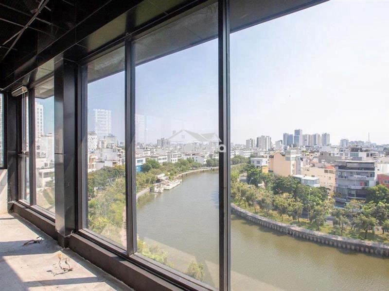 Cho thuê văn phòng tầng 6, 154m2 trung tâm quận 3