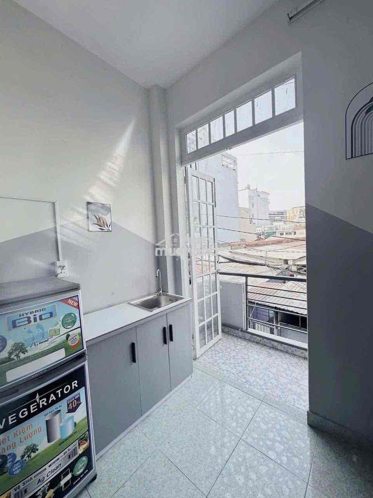 Cho thuê phòng ban công máy giặt riêng đi bộ qua vlu - 3