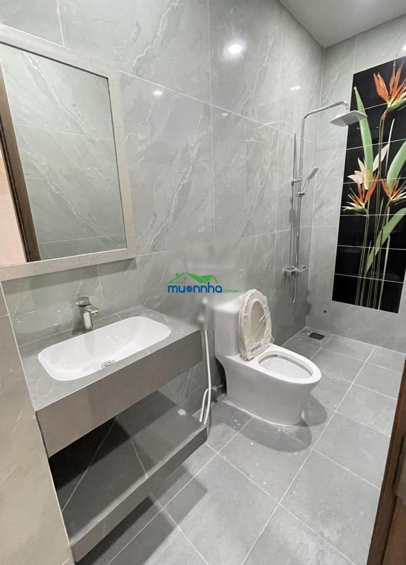 Bán nhà riêng đẹp, 151.6m2, 39,999 triệu tại hẻm 4 cầu xây, p. tăng nhơn phú, hcm