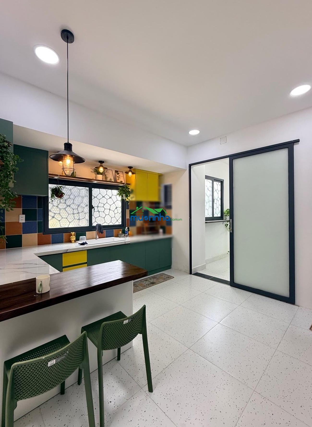 Bán nhà huỳnh tấn phát, tân thuận, ngang 4 nở hậu 5m, 3pn, full nội thất, hơn 5 tỷ - Ảnh 4