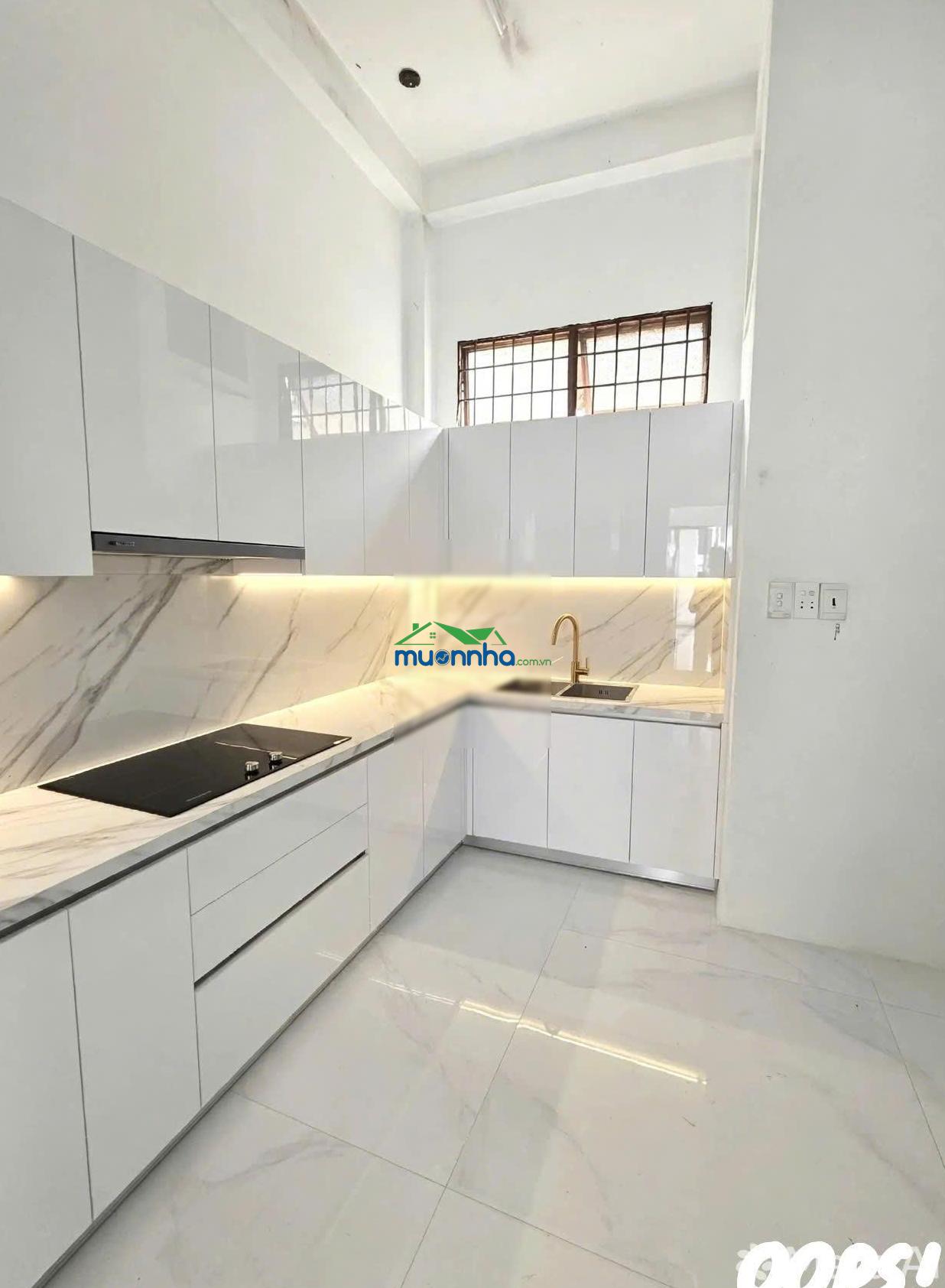 Bán nhà chính chủ btct hẻm 6m đô đốc long - tân phú