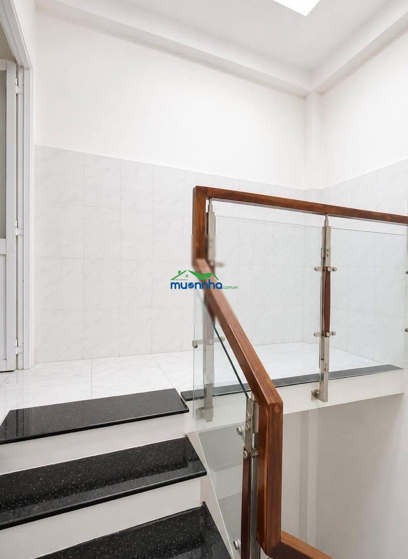 Nhà 4 tầng 30m2, 3pn hẻm xe hơi đậu cửa - phan đăng lưu - p.3 bình thạnh - chỉ 6.x tỉ tl - Ảnh 3