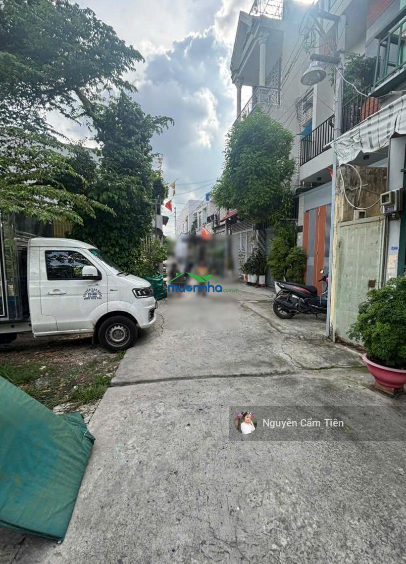 Bán dãy trọ tân hiệp hóc môn 109m2: kiot+5p đường song hành, sổ riêng, giá 1 tỷ 4, xây kiên cố!