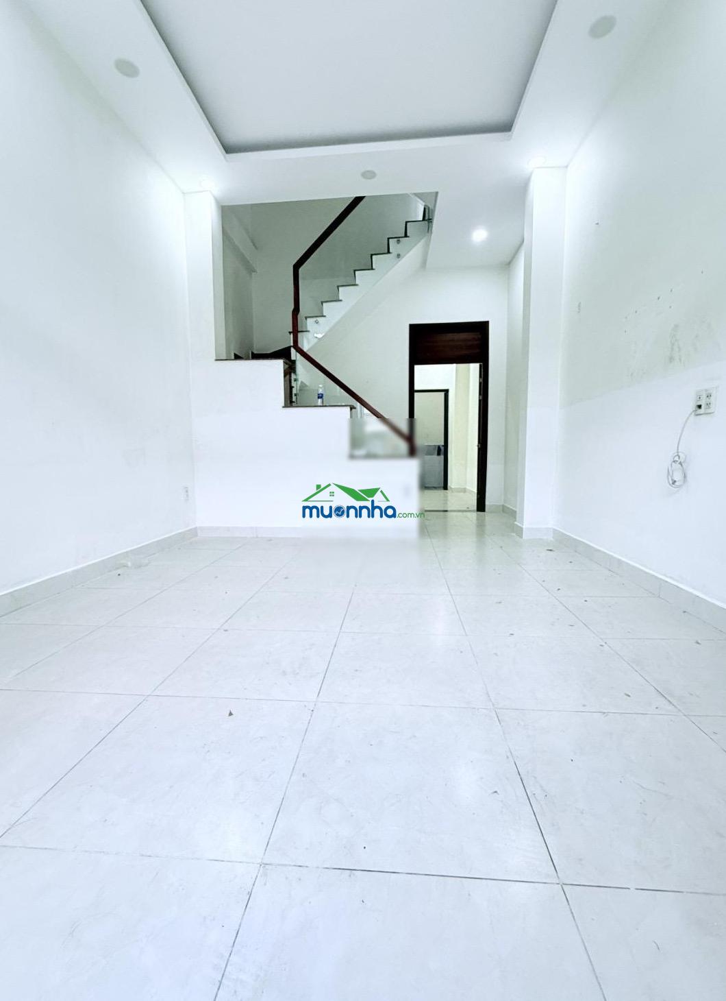 Mặt tiền hẻm 8m - 4 x 15 - 4 tầng - tân bình - chỉ hơn 7 tỷ xíu - lh ngay - 3