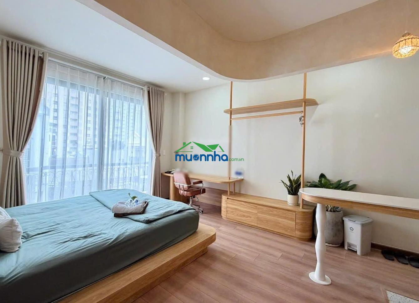 Bán nhà trục đường trần não, quận 2. giá:6,39tỷ/75m2. trệt,3lầu. sổ vuông vức. đang cho thuê 38tr - 2