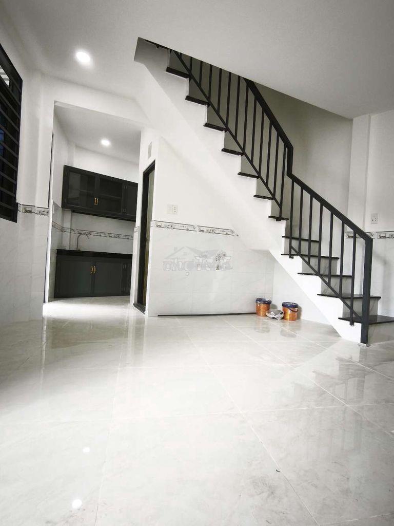 Nhà sát chợ bùi môn xuân thới đông - 2