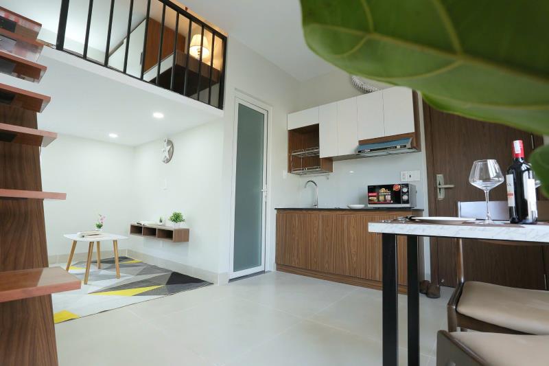 Cho thuê chdv dạng phòng duplex ngay ngã 4 hàng xanh gần các trường đại học lớn  - 3