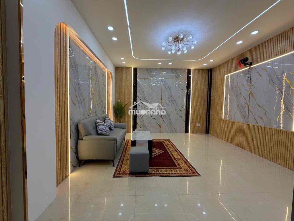 Mới đẹp 3 tầng - 9.4 x 5.8 - phố thời trang q5 - hẻm 2m - 3
