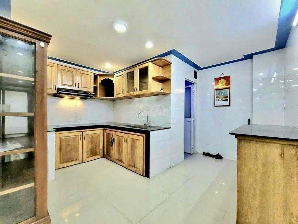 Hẻm xe hơi 279/8a nguyễn đình chiểu, q3, 3phòng ngủ - 3