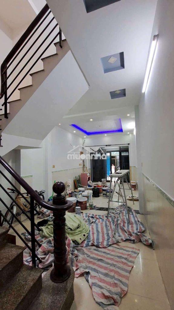 Nhà thuê đẹp mới sữa lại mới 3 phòng ngủ - 2