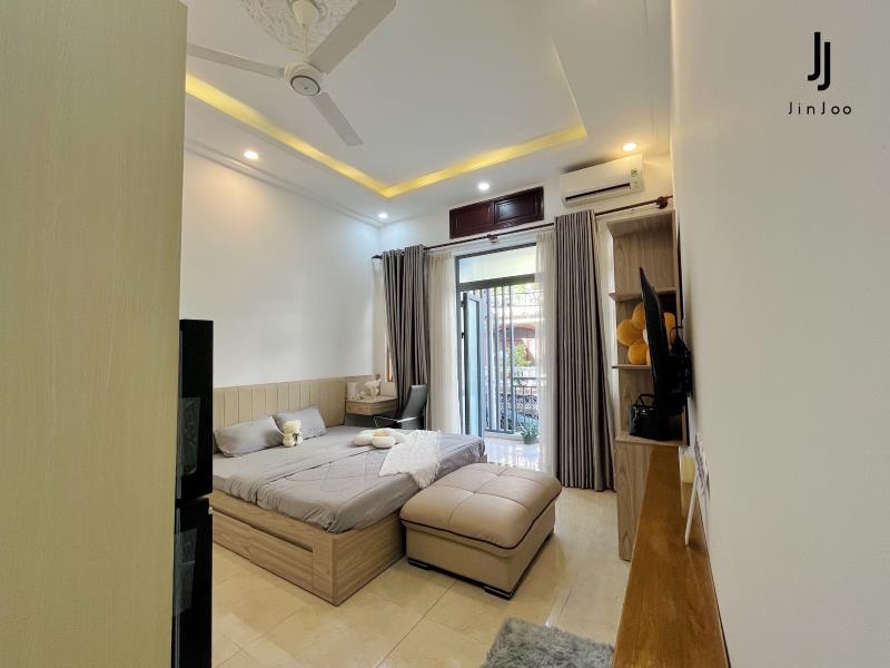 Cho thuê căn hộ tân bình 1pn, máy lạnh sẵn, có balcony, wc siêu sạch