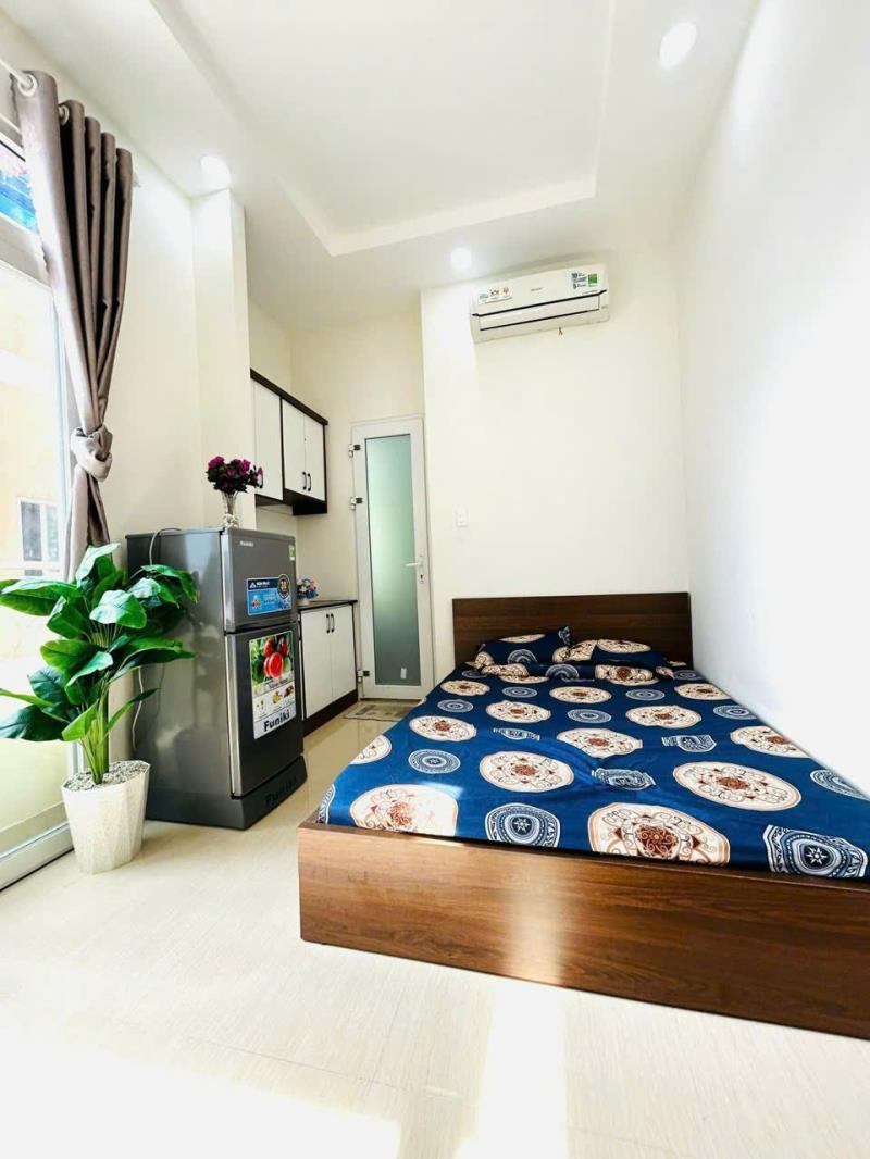 Cho thuê phòng trọ chỉ 3 phút đến đh bách khoa - huflit | phòng trọ ban công riêng - full nội thất - thang máy