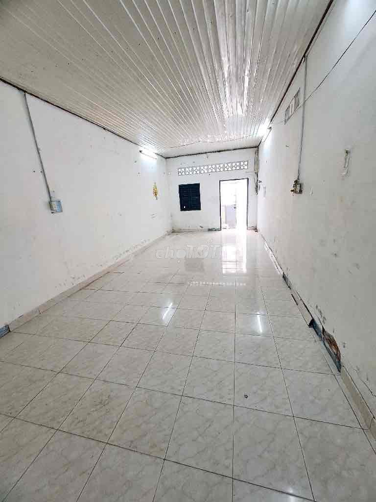 Nhà c4, nở hậu - bắc hải - 3.7x14 (53.2m2) - nhích 5tỷ - 2