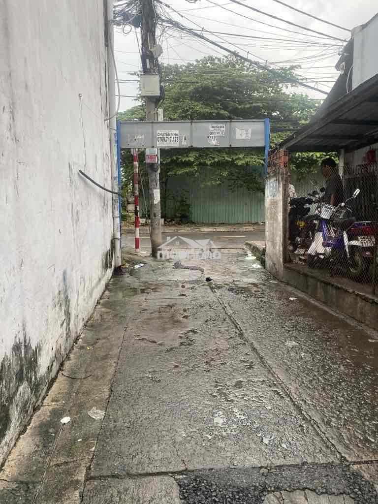 Nhà 100m2 mặt tiền hẻm bông sao p5 q8 - 3