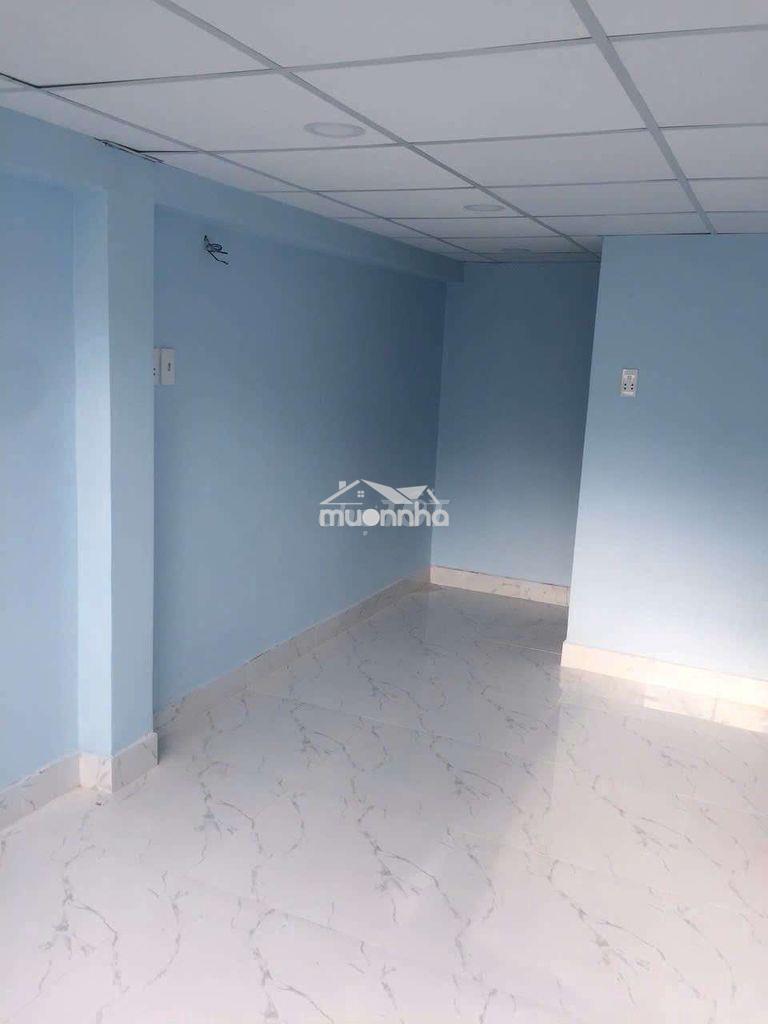 🏠🏠 Cho thuê nhà hẻm đường trần bình trọng, q5
💢 dt 3m ❌ 6m - 3