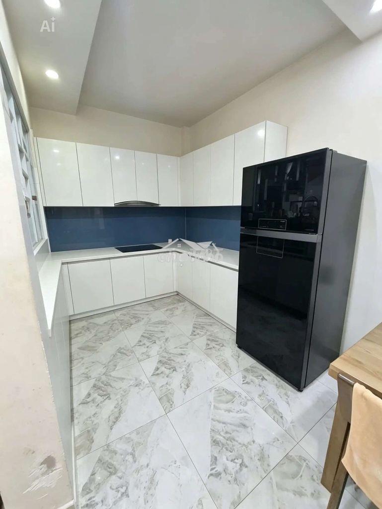Hiếm - chợ bà chiểu - hxh + 50m2 + ngang 5,6 - sổ vuông vức - 3