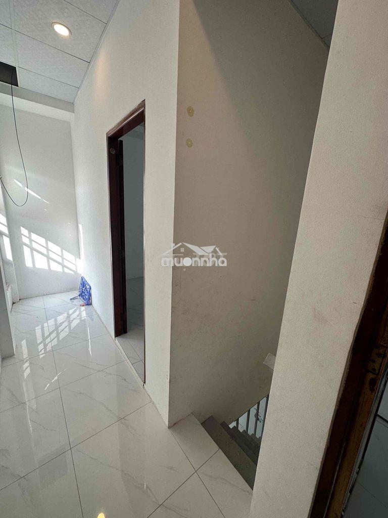 Nhà nguyên căn mới đẹp 2 ngủ 2 vệ sinh 1 lầu - 4