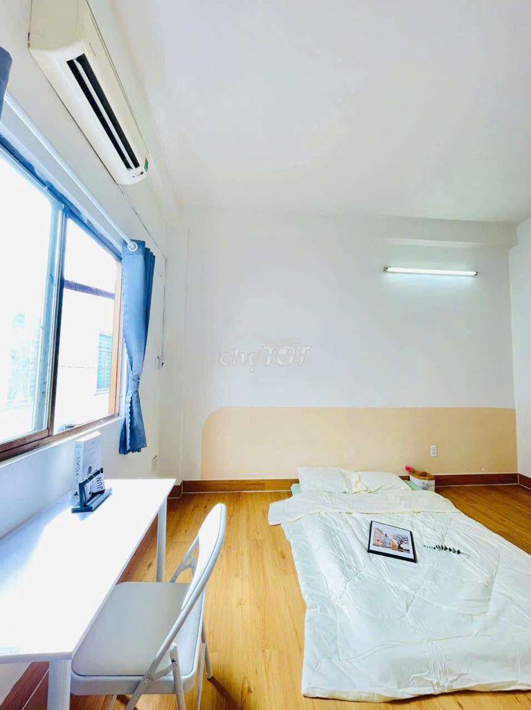 Cho thuê ki-ốt nguyên căn 40m2  gần đại học văn lang cơ sở 3 - 2