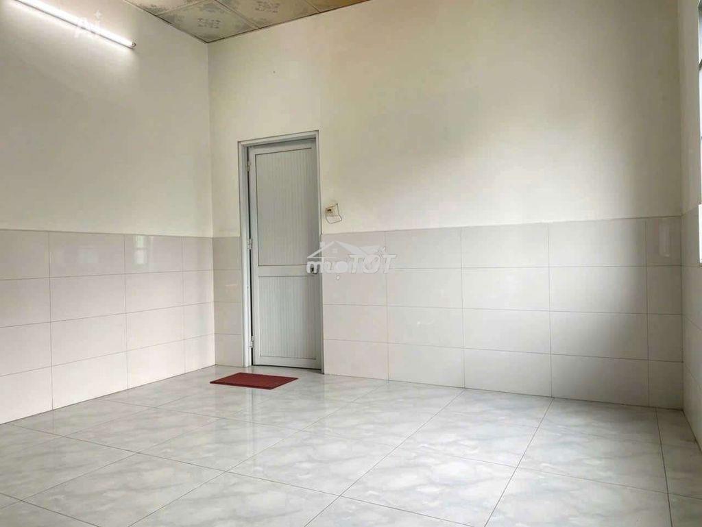 Bán nhà sổ rieng thổ cư ngã tư bình trị tân bình  - 3