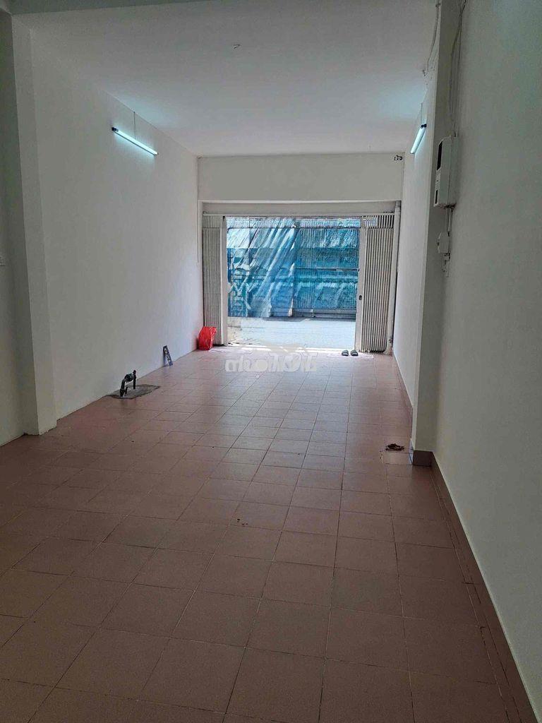 Cho thuê gấp nhà mặt tiền nguyễn lâm ngay chợ nguyễn tri phương 55m2