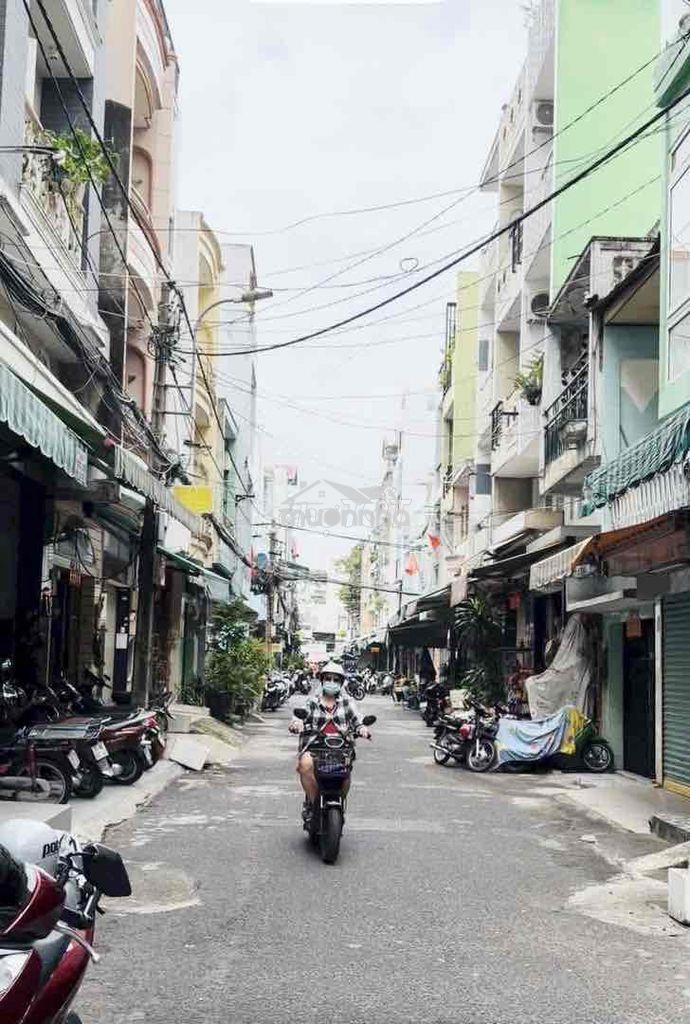 Vị trí kinh doanh mua bán-3 phòng