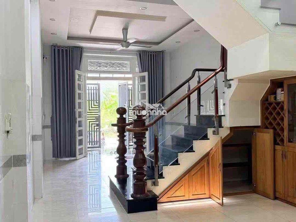 Nhà 2 lầu 3 phòng ngủ khu an ninh đường xe hơi q.9 - 2