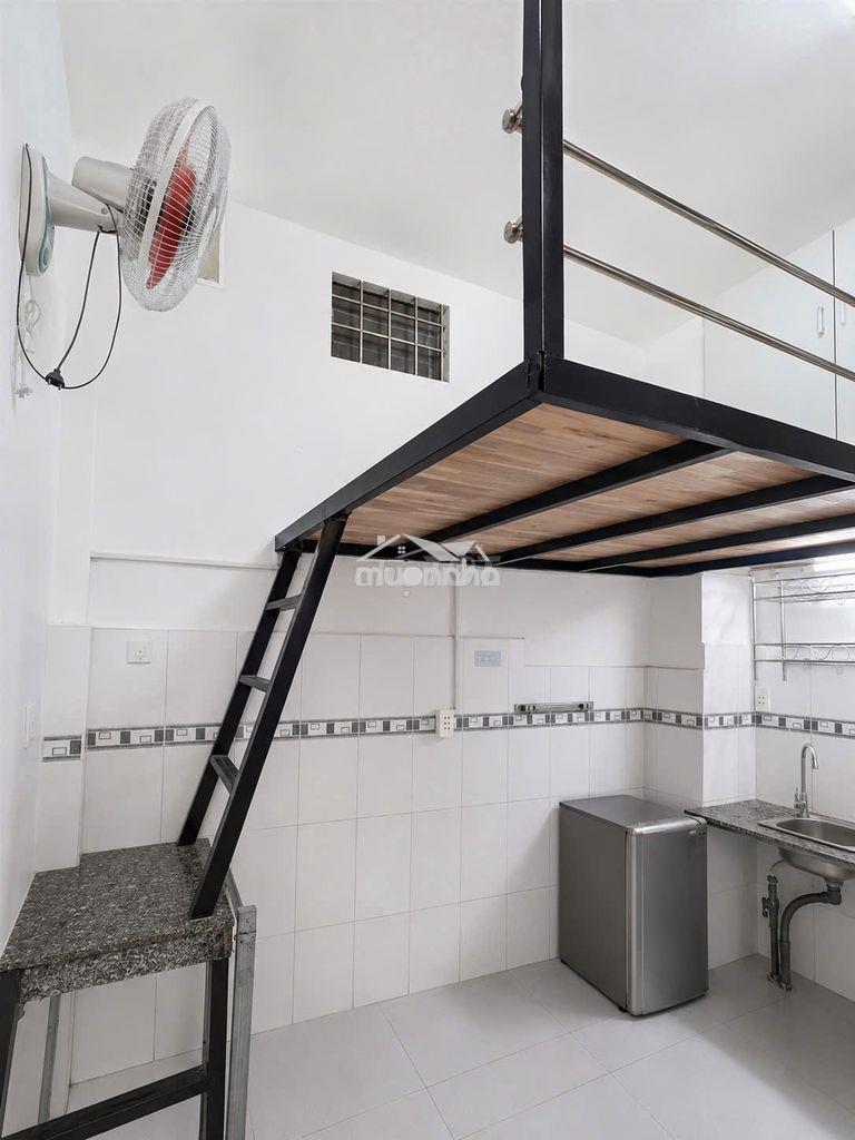 Phòng 15m2 đường nguyễn thiện thuật, p2, q3