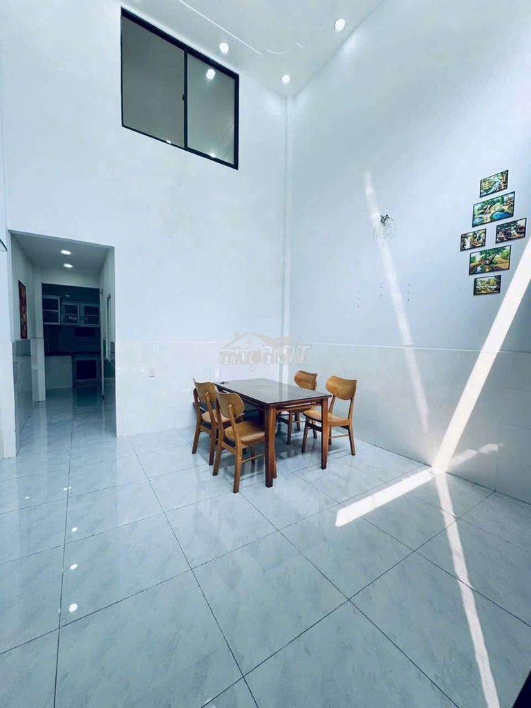 Cho thuê nguyên căn trống rộng, hẻm tải sát mt phạm văn chiêu p9 gòvấp - 2
