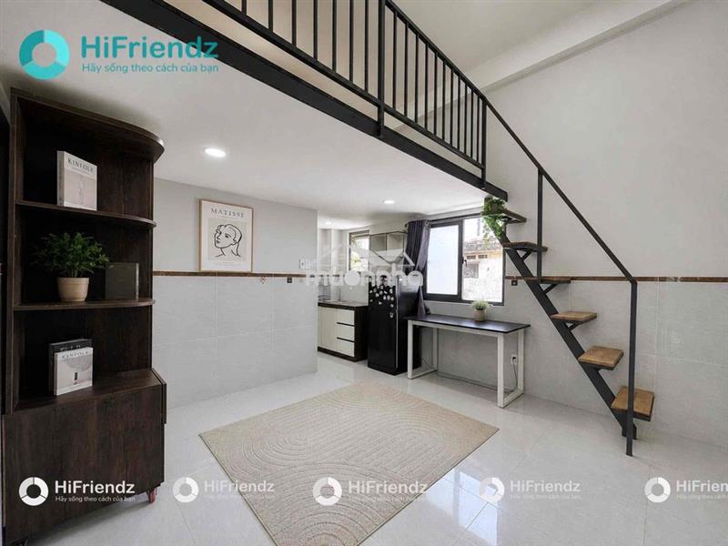 Cho thuê căn hộ duplex - cửa sổ trời thoáng mát ngay trung tâm