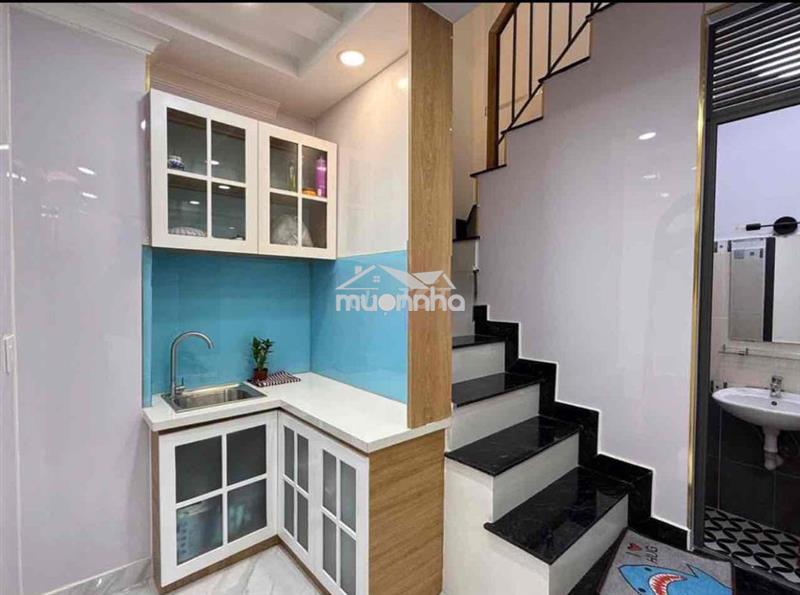 Cho thuê nhà nguyên căn đường phan văn trị p11 quận bt
