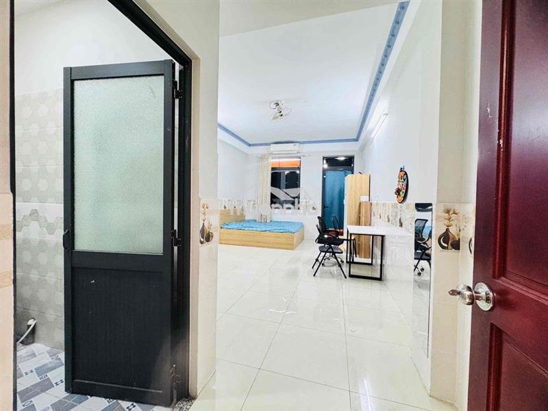 Cho thuê studio bancol mới rộng rãi thoáng ngay aeon tân phú
