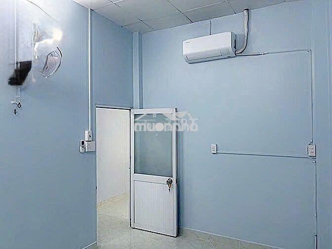 Cho thuê nhà đường lê trọng tấn 4 x 20 m cấp 4 đẹp , có máy lạnh.  - 3