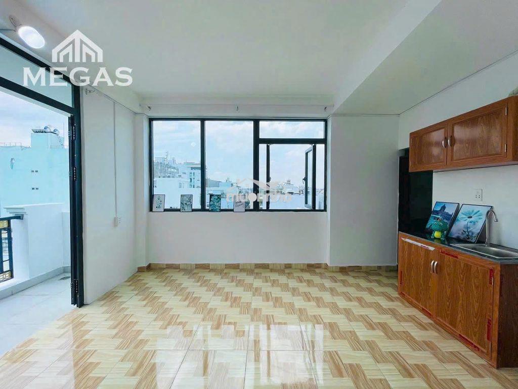 Studio bancol cửa sổ lớn _ full nội thất _ thang máy hầm xe _ bốn xã - 3