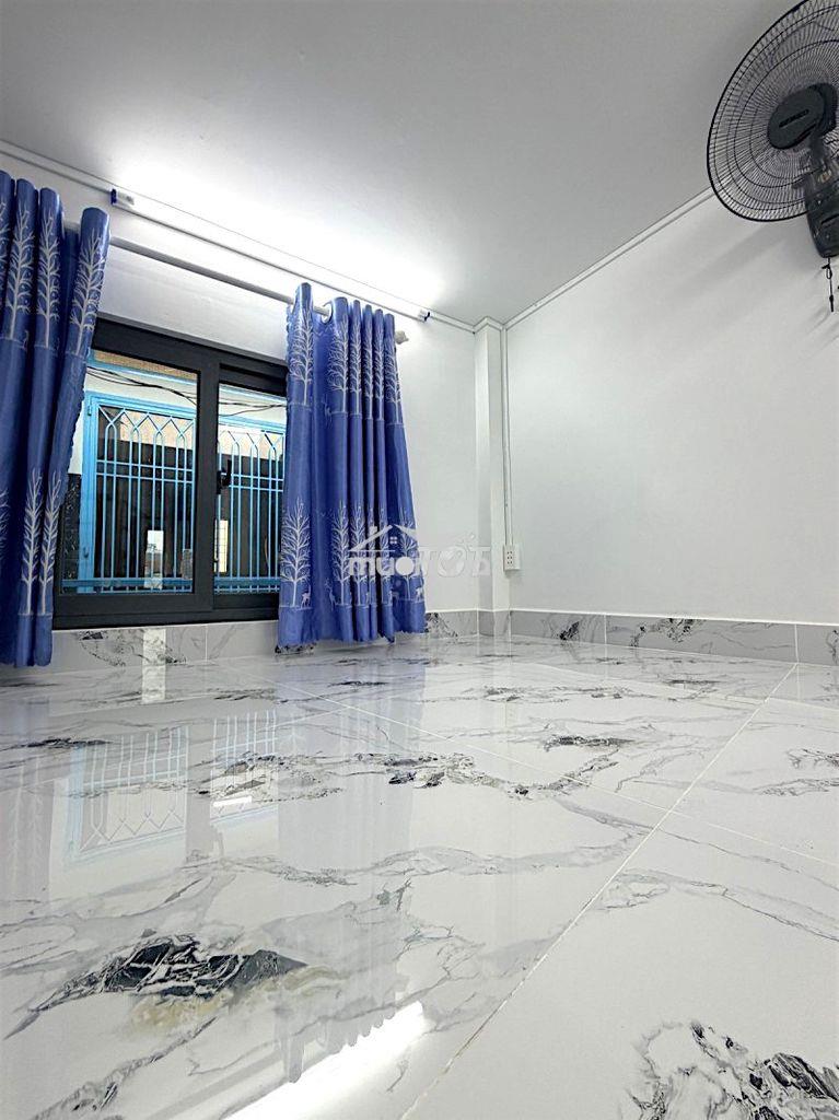 🔥 Tôn đản p8 quận 4 – nhà mới 3 tầng – 2pn – sổ riêng – chỉ 1 tỷ65