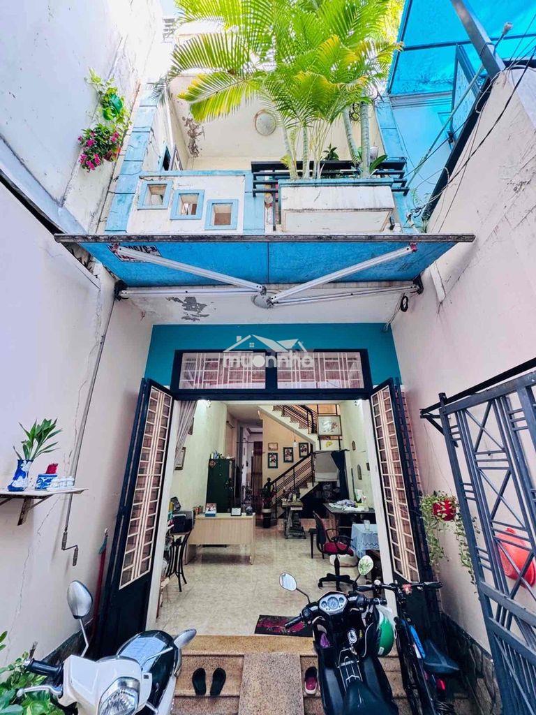 Diện tích 93m² – nở hậu – kết cấu 3 tầng đúc kiên cố, sân thượng, 5 ph