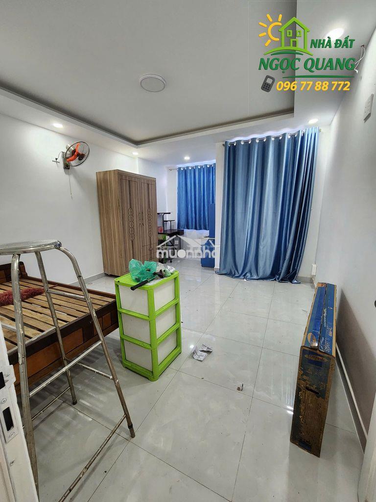 Nhà đường hiệp thành 45, ngay trường võ trường toản, hxh thông , 4pn - 3