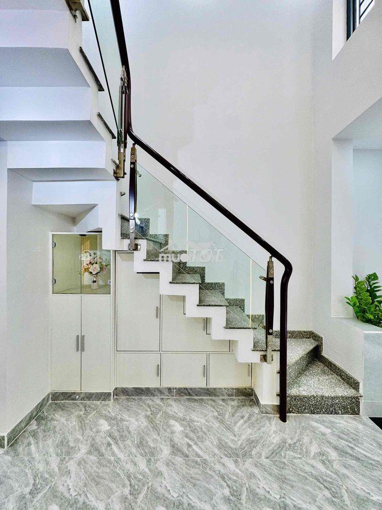 Cần bán nhà vị trí đẹp phú nhuận - 4