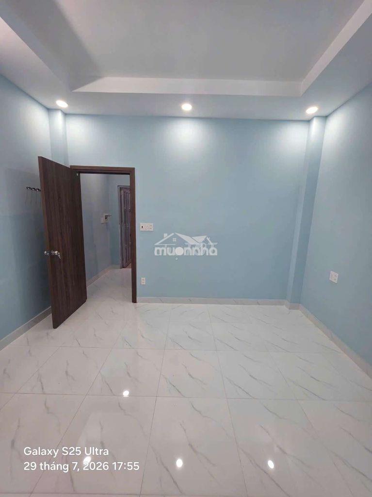 Nhà gần đầm sen - 3