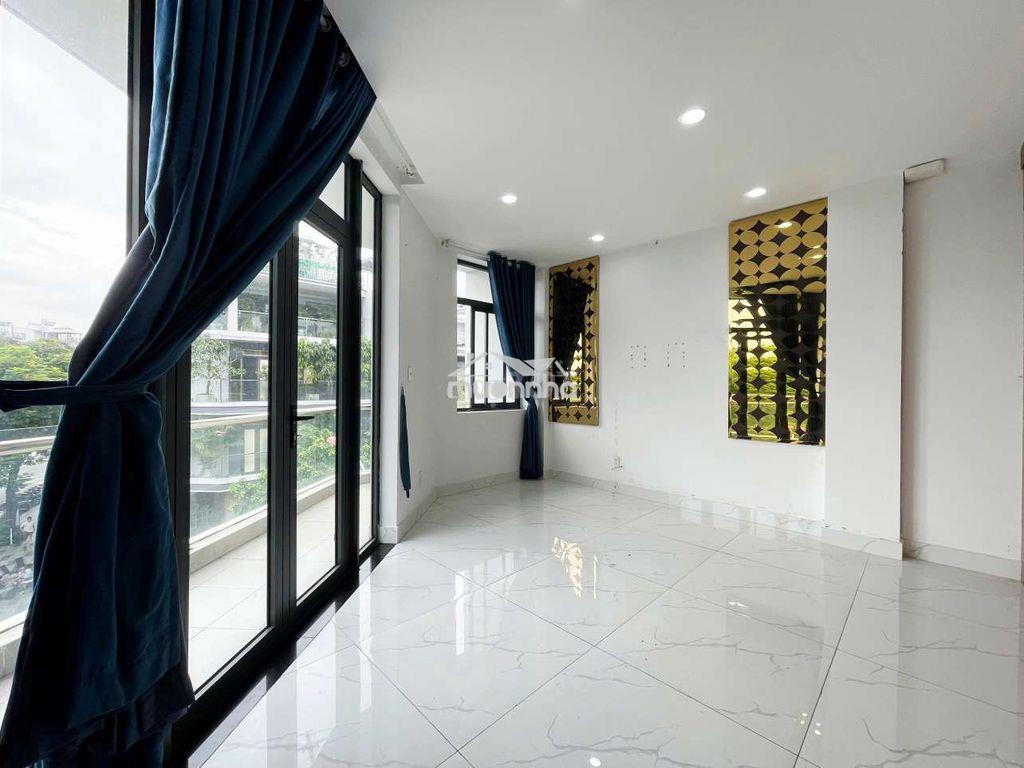 Nguyên tầng văn phòng góc 2 mặt tiền cực thoáng full nội thất, - 2