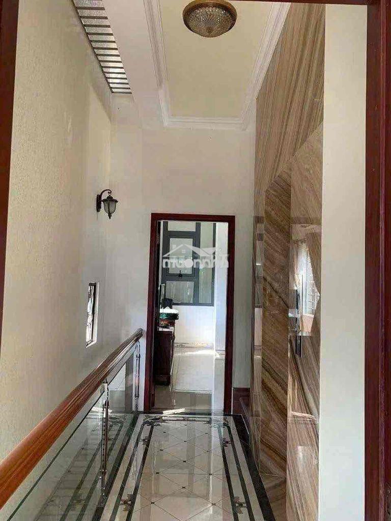 Cho thuê nhà 1trệt 3lầu 6phòng ngủ gần trung tâm hành chính tp mới - 4