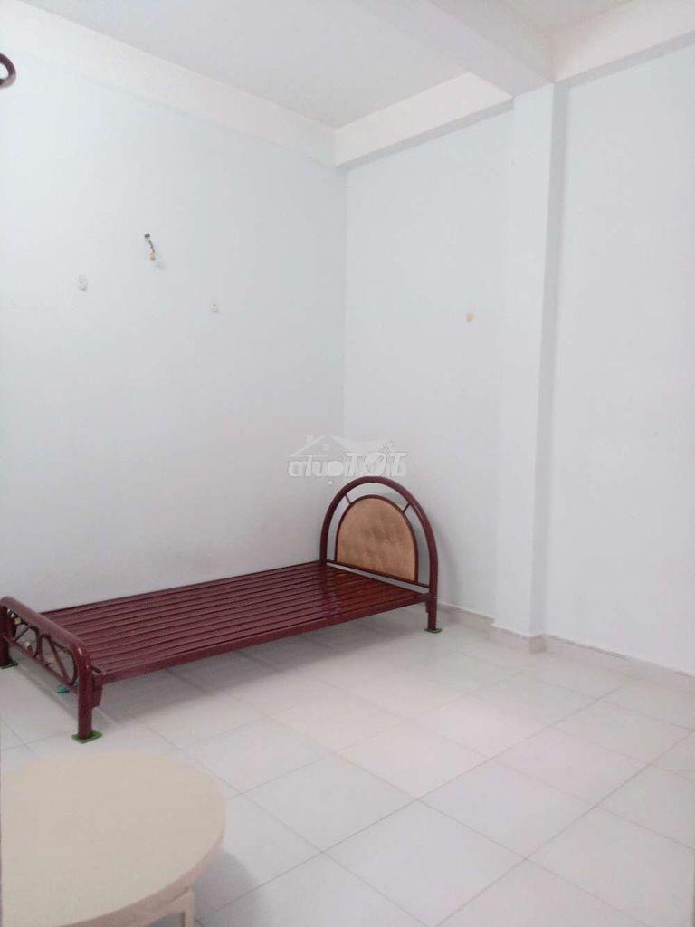 Phòng trọ 15m2 trần văn đang phường 11 quận 3 tp hcm  - 4