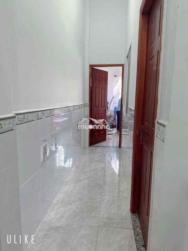 Cho thuê nhà 2 tầng - 4pn - 5wc - đường 8m gần bệnh viện lê văn việt - 4