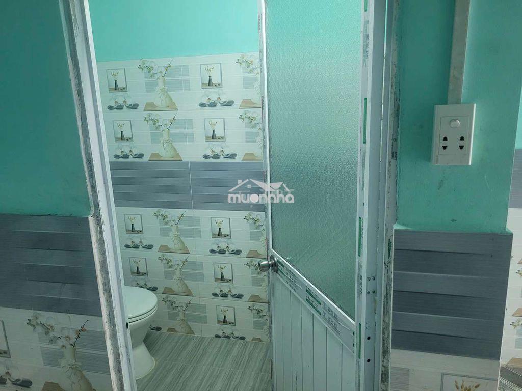 Cho thuê phòng trọ cao cấp 33m2 gần chợ bình chánh - 4