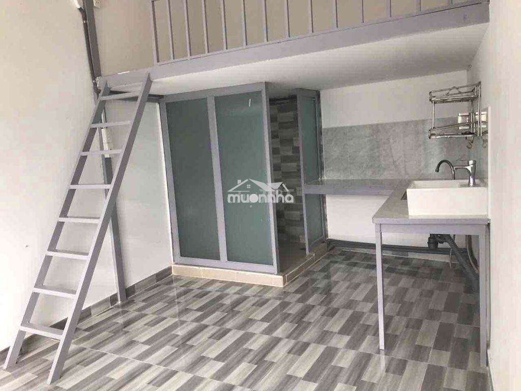 Q7: phòng mới, toilet riêng, tủ lạnh, máy lạnh, ngay chủ nhà - 2