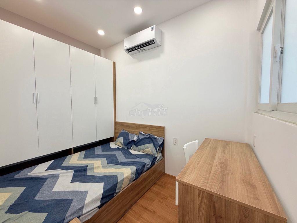 Chung cư lạc long quân, q.11 - 2pn 2wc , nội thất đẹp chỉ 2ty450  - 4