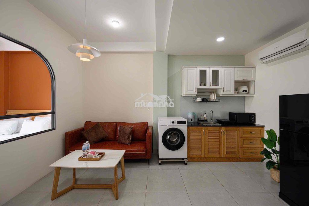 Thuê căn hộ 1 phòng ngủ ban công tại võ thị sáu , quận 3 - 4